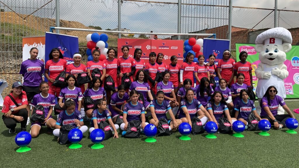 Campeonas de Sueños Bimbo en Es Lo Mazzz