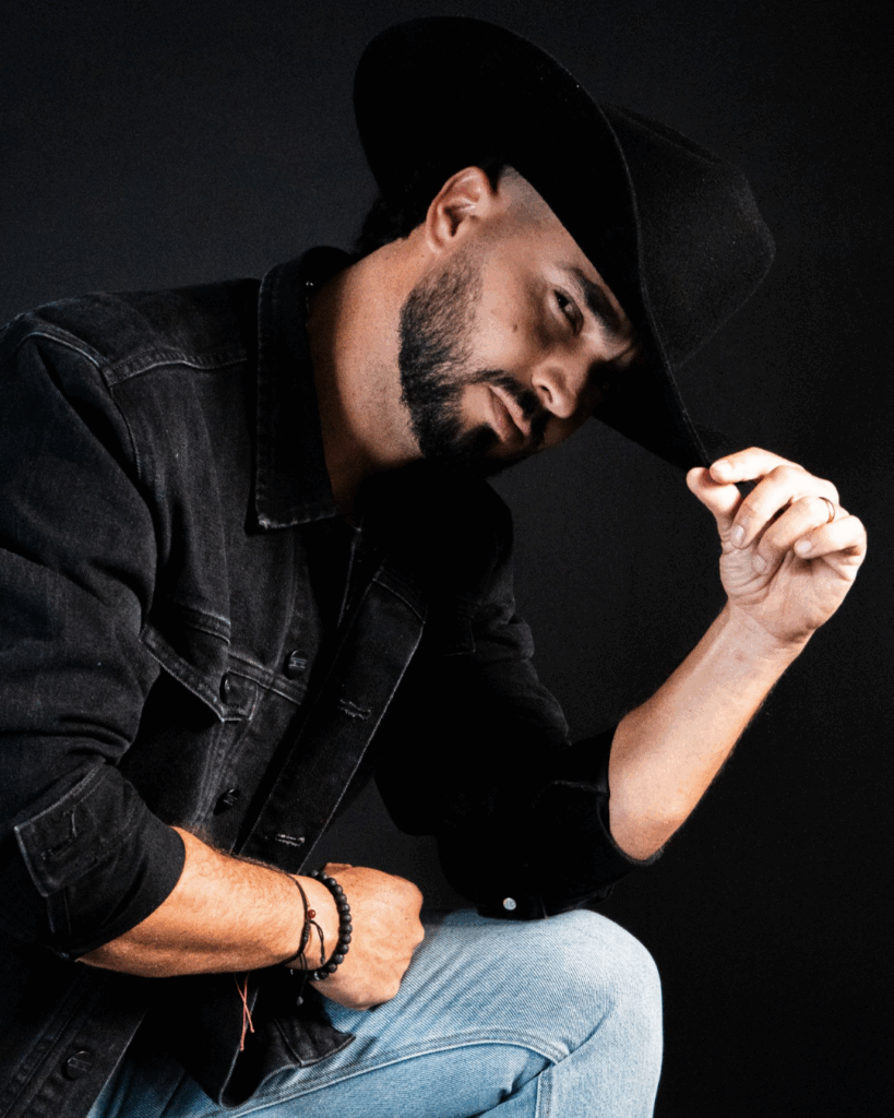 Miguel Vaquero en es lo mazzz