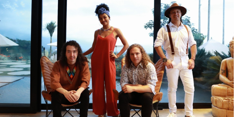 Julián Cardona en es lo mazzz