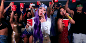 Fariana estrena Bebiembre en es lo mazzz