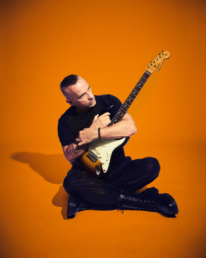 Eros Ramazzotti estrena disco en es lo mazzz