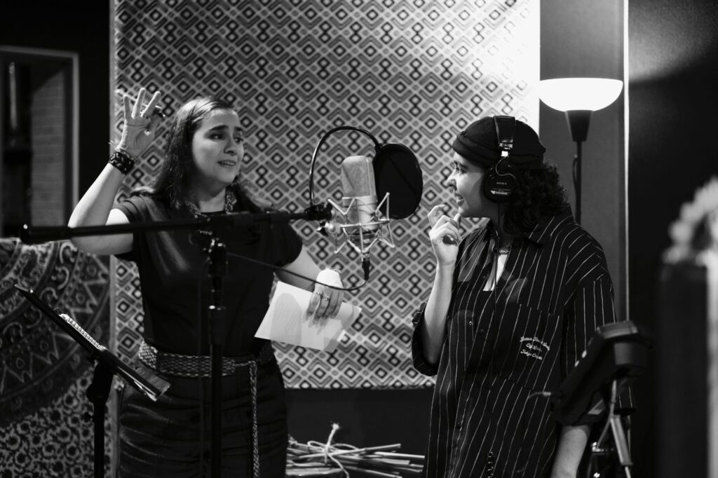 Marta Gómez y Laura Pérez en es lo mazzz