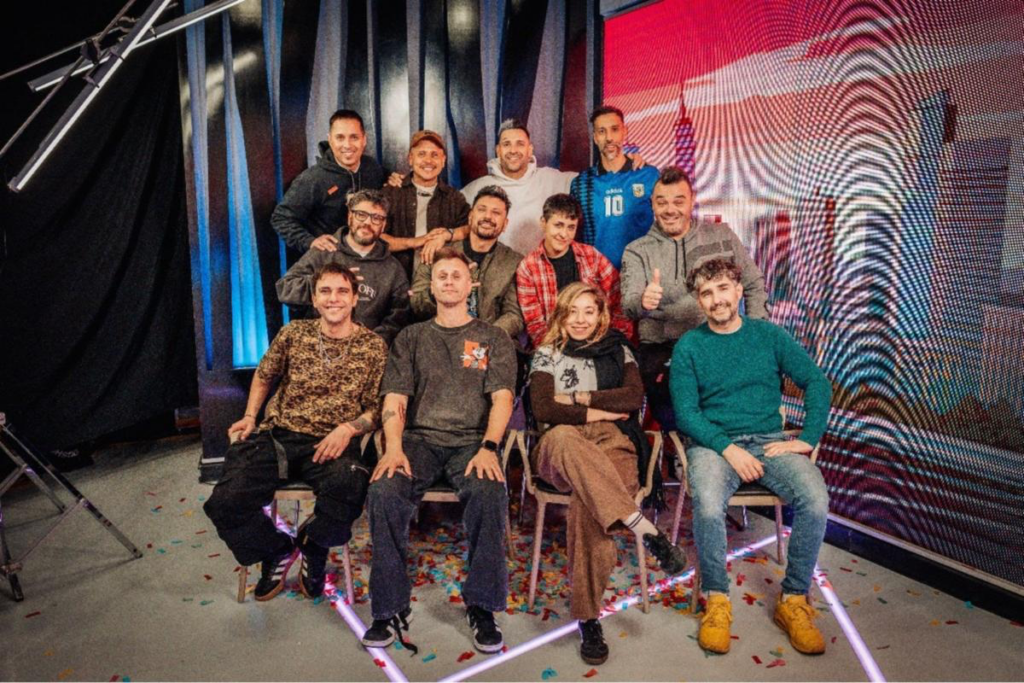 Banda el recodo en es lo mazzz