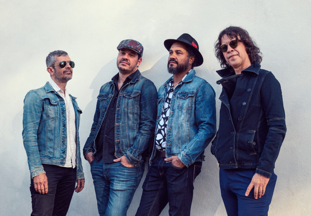 Superlitio presenta Sal en es lo mazzz