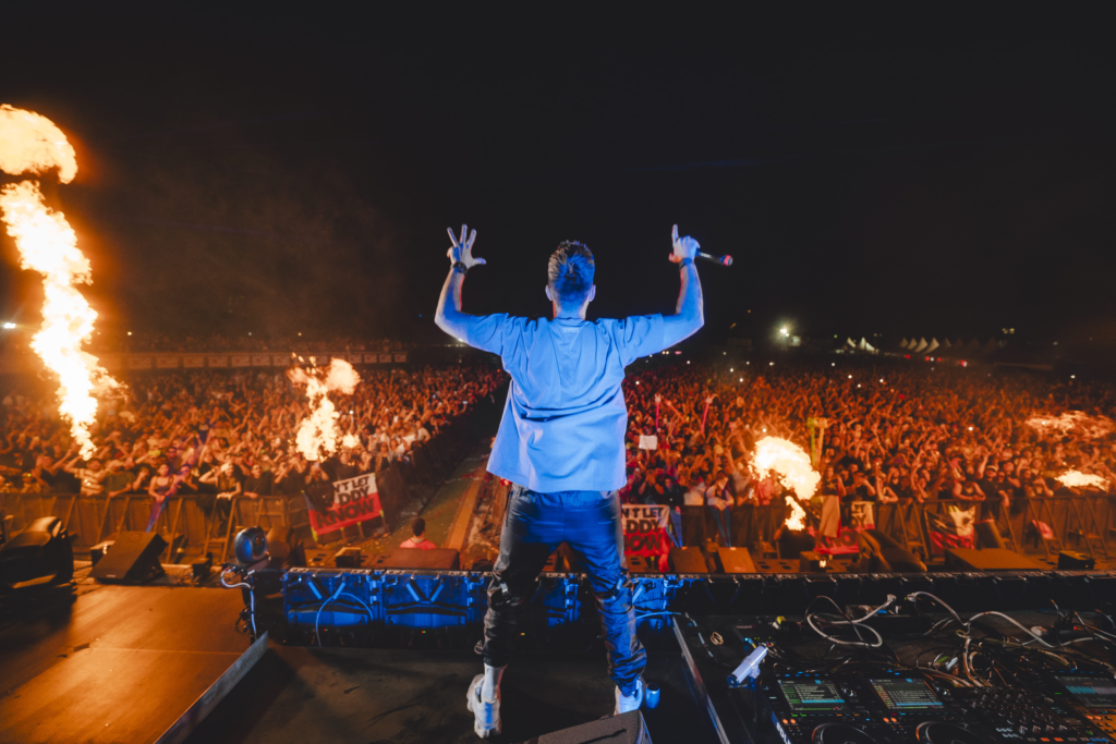 Don't Let Daddy Know llega por primera vez a Colombia con un show histórico