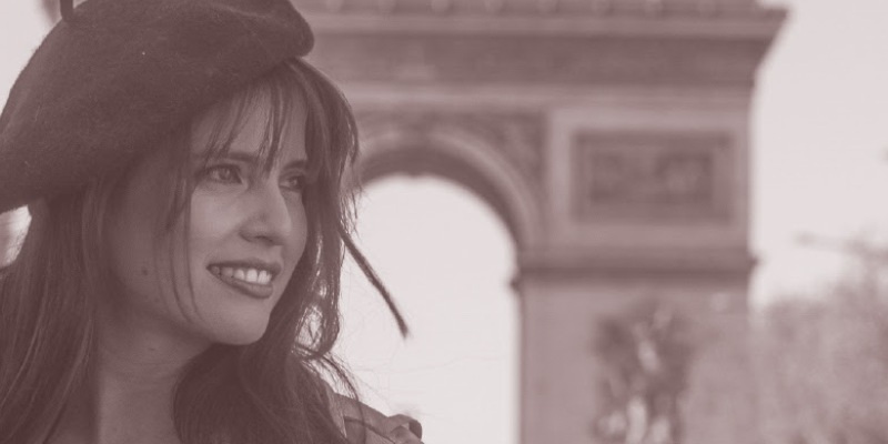 Carolina Vega lanza Paris, una canción sobre vivir el presente