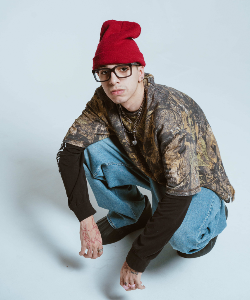 LIlFDC presenta “La Playa” y abre una nueva era musical en es lo mazzz