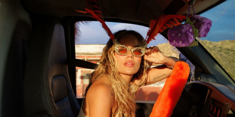 Karol G y el “Viajando por el mundo tour”