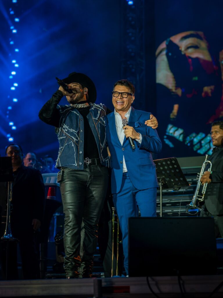 Charly Cardona y Grupo Firme reinventan la salsa en Cali