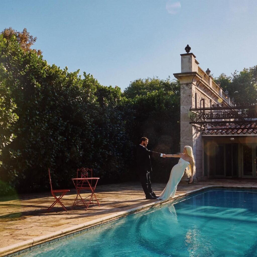 Elena Rose estrena TuTuTu y llega a Bogotá