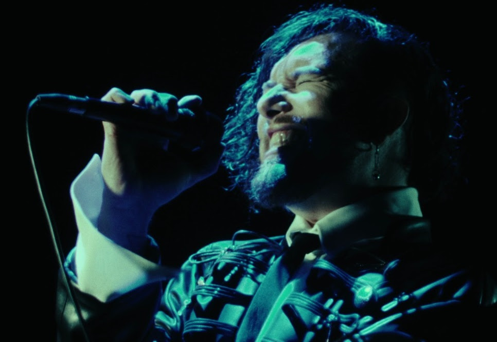 Leon Clef presenta “Bibliomancia”: la canción que nació del azar y terminó diciendo demasiado