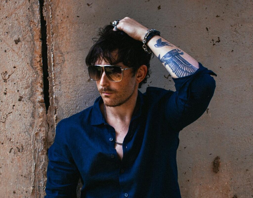 Bohanan presenta “Costa”, una canción que convierte la nostalgia en identidad