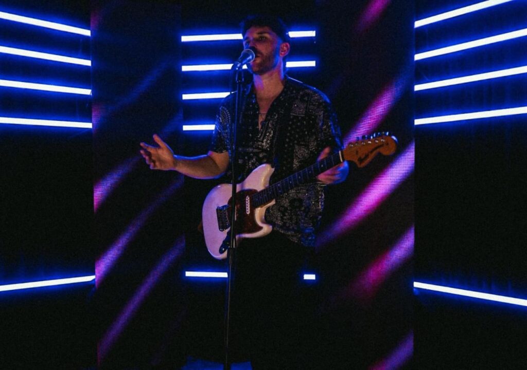 Bohanan presenta “Costa”, una canción que convierte la nostalgia en identidad