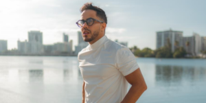 El ingeniero de éxitos NAIZ regresa con "Epicentro", un himno de fe para Latinoamérica
