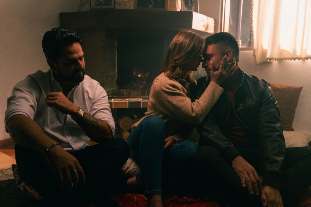 UBanda y Frank Alba convierten el amor fugaz en el corazón de “VABEM”