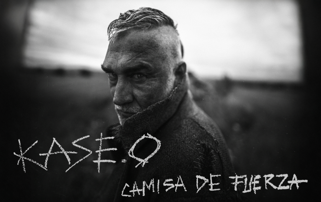 Kase.O presenta “Camisa de Fuerza”, un álbum incómodo, necesario y profundamente personal